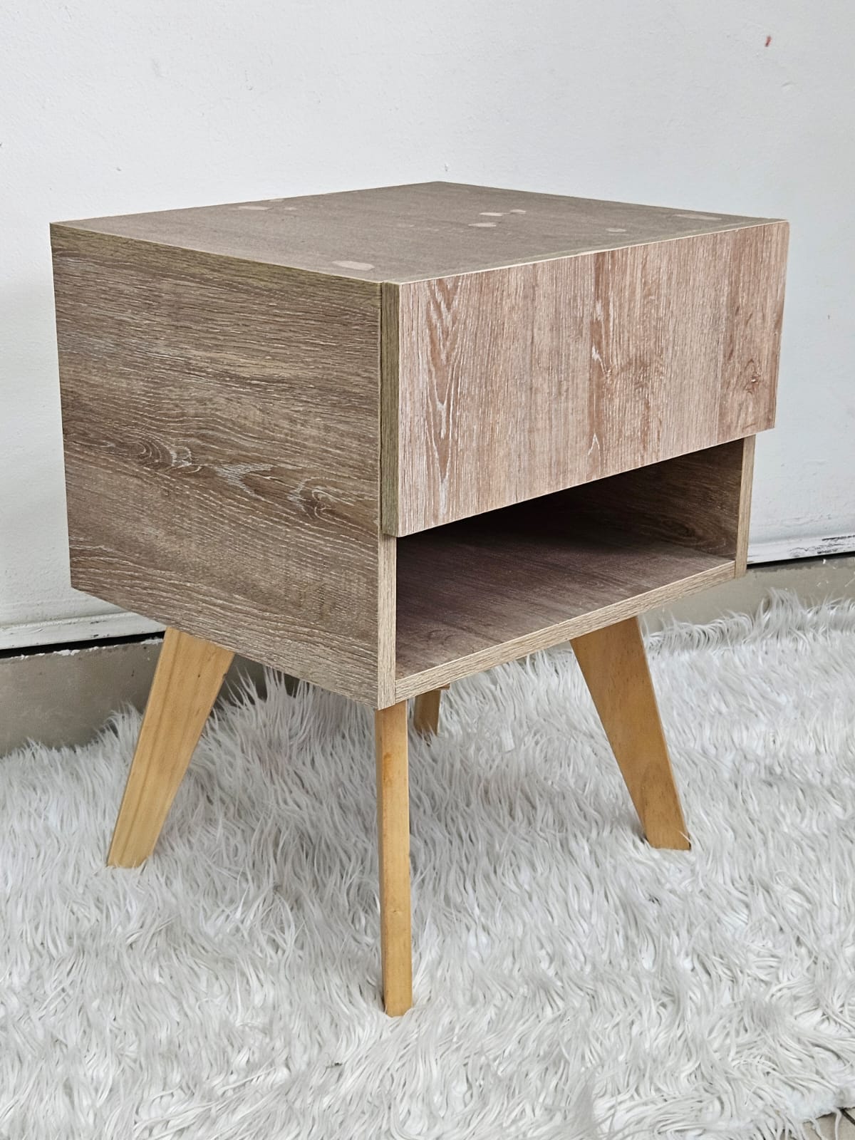 Mesa de noche Colmuebles-Armenia