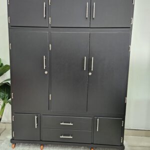 Closet tres cuerpos Jumbo , en todos los colores ven y esocge el tuyo.